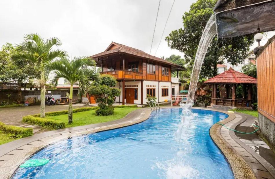 Villa Anjung Balak 씨사루아 외부 사진